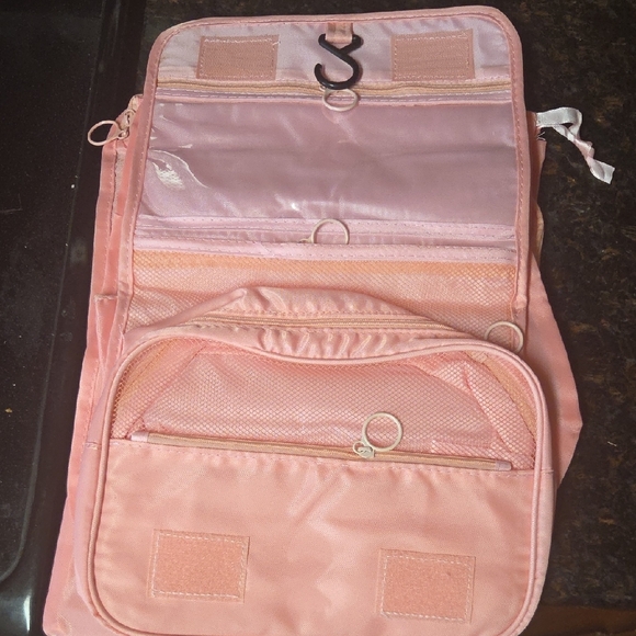 Pink Travel Organizer Set - Picture 8 of 16